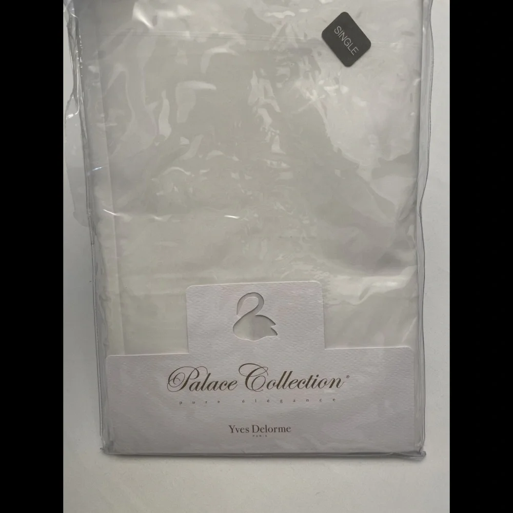 NEW‎ Yves Delorme Stitched (1) Euro Sham Case in White
